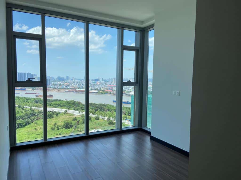 Cheap High Floor 02 Beds Empire City 1