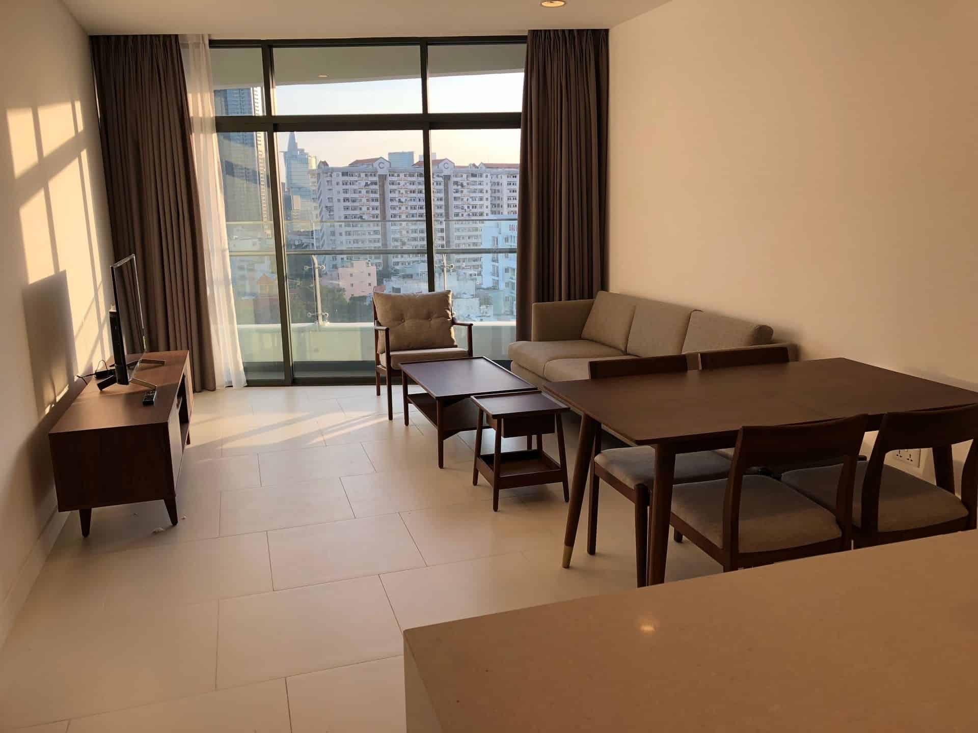 Dark Wood Tone 01 Beds City Garden For Rent