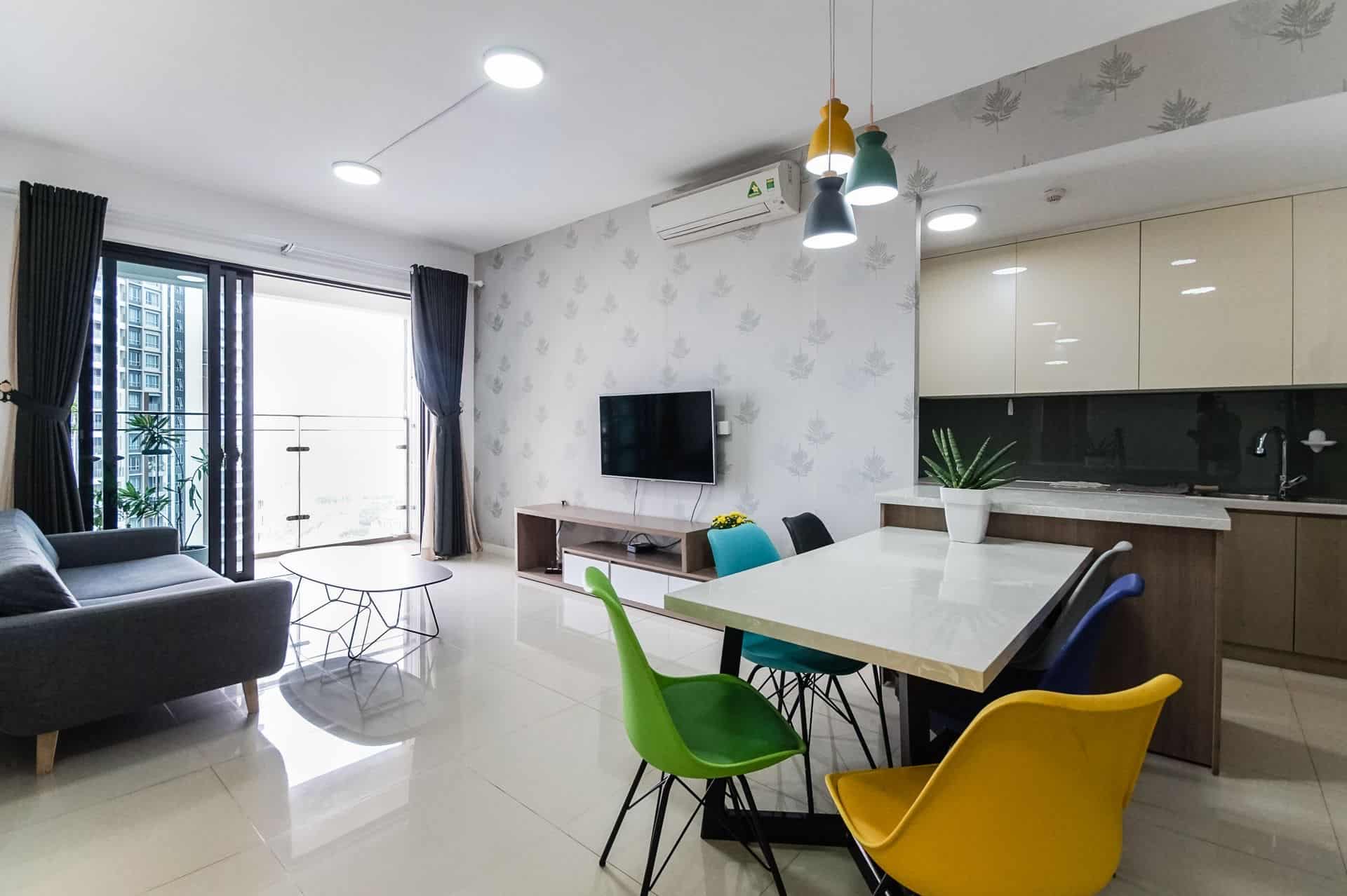 Delightful middle floor Condo In An Phu For Rent