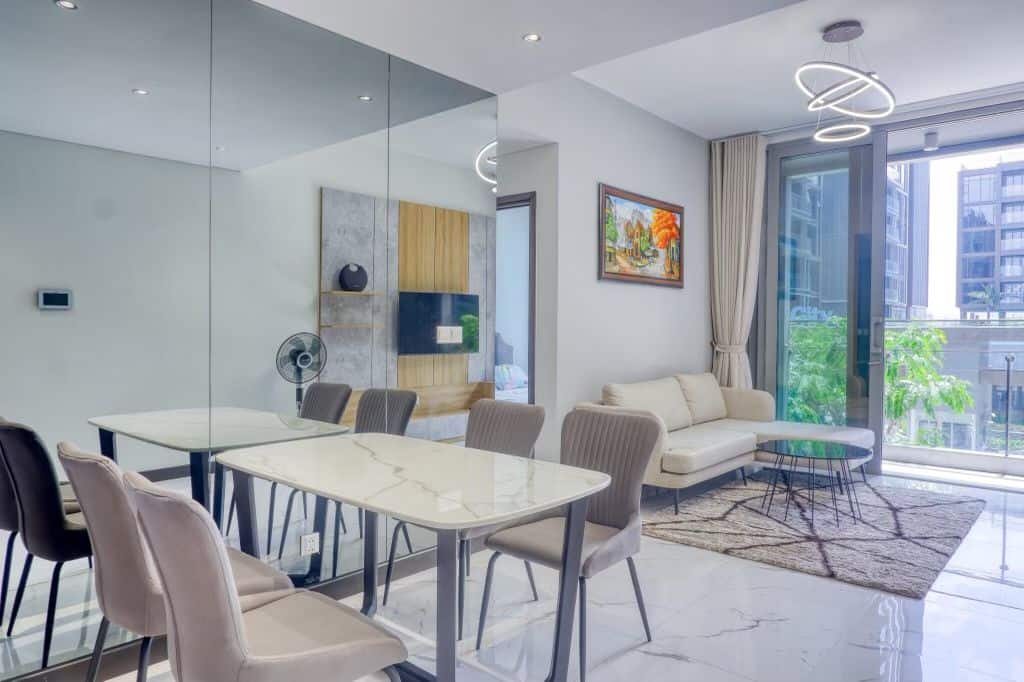 Low Floor Gorgeous Empire City For Rent