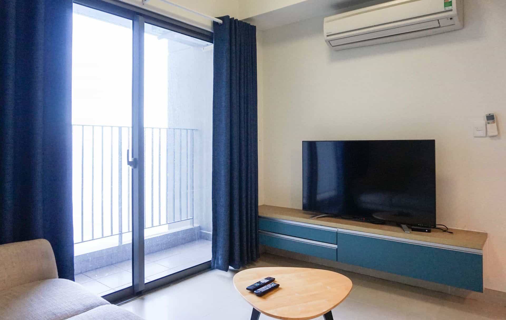 Simple And Clean Rental Flat In Masteri Thao Dien