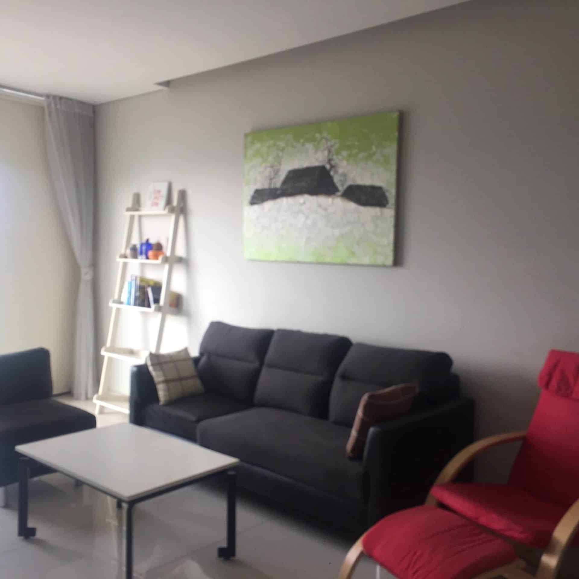 Tidy 01 Beds City Garden Apartment