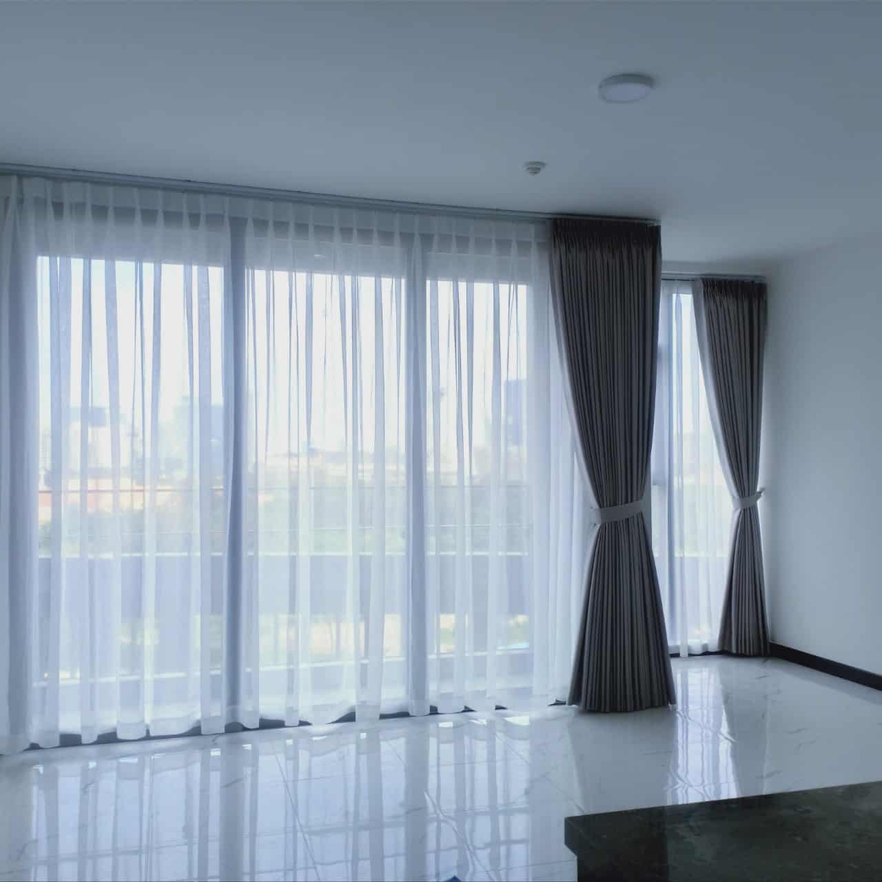 Unfurnished Low Floor 02 Beds Empire City Apartment