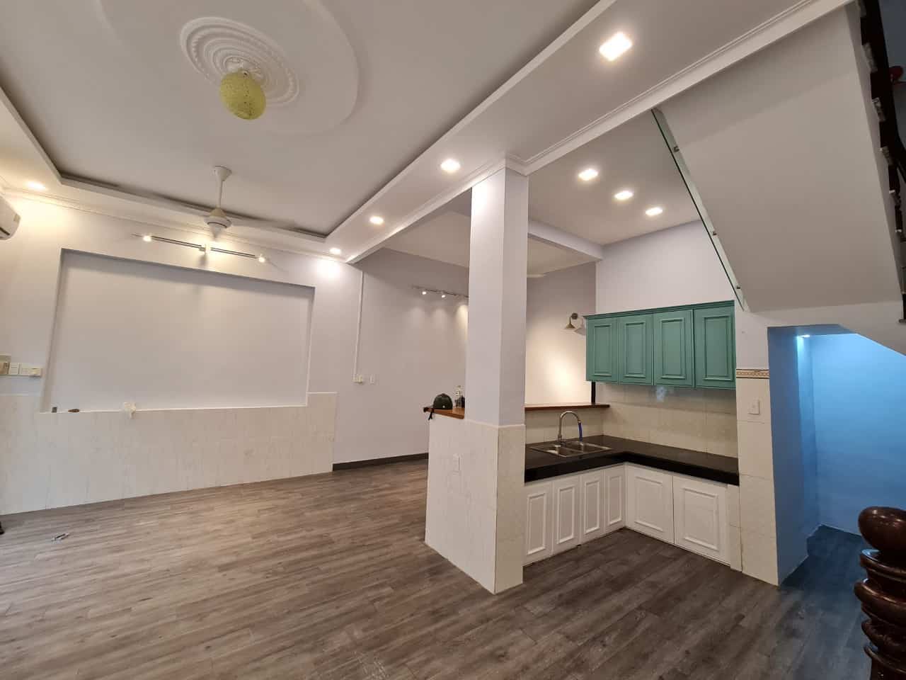 House For Rent In Lang Bao Chi Alley Thao Dien