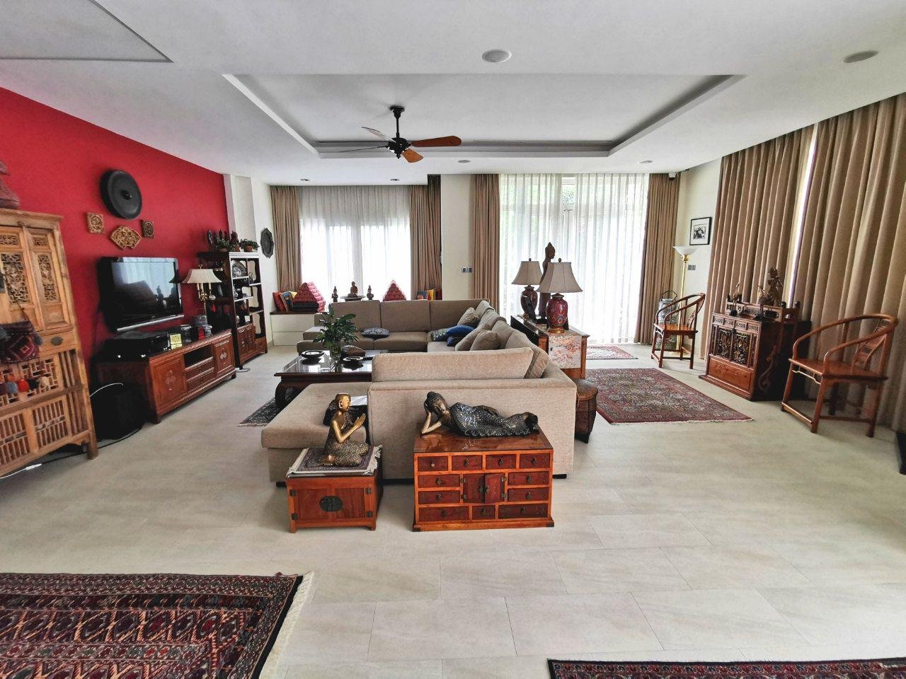 Spacious 05 Bedroom Villa Thao Dien For Rent
