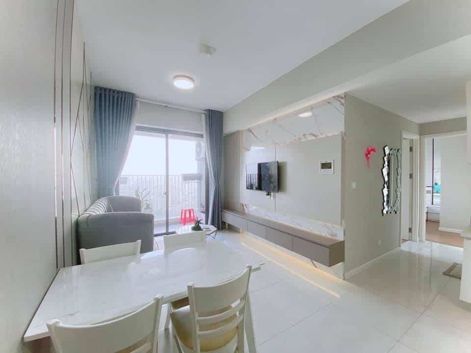 Charming 02 Bedrooms High Floor Masteri An Phu For Rent