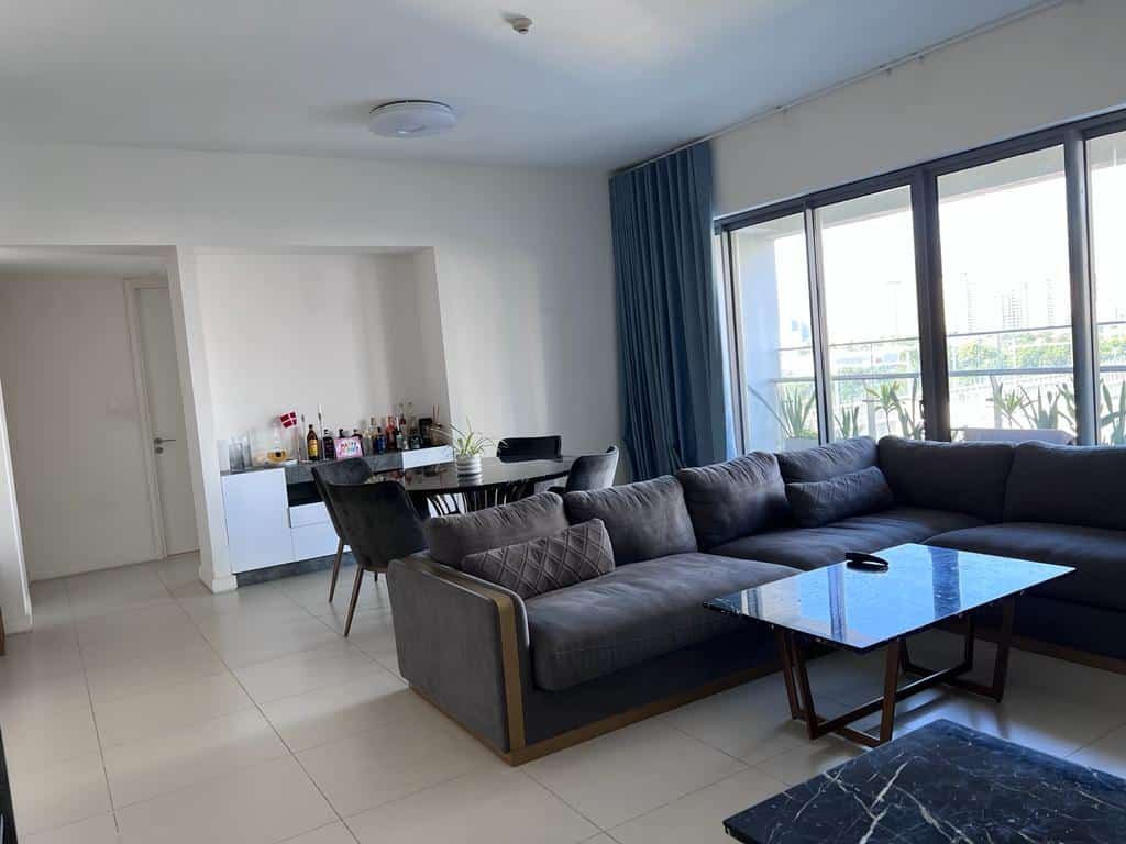 Gateway 04 Bedrooms Low Floor Apartment For Rent 4 GW029