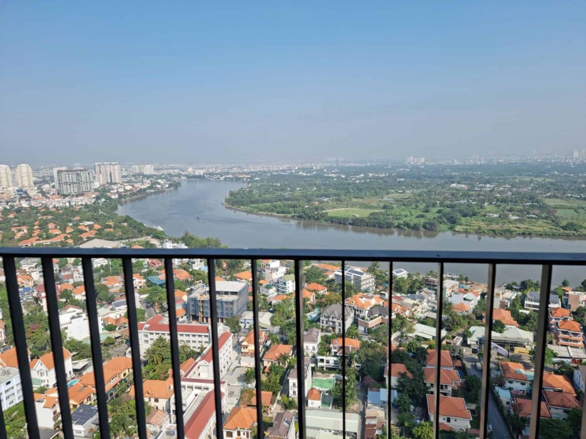 River View 3 Bedrooms Masteri Thao Dien For Rent
