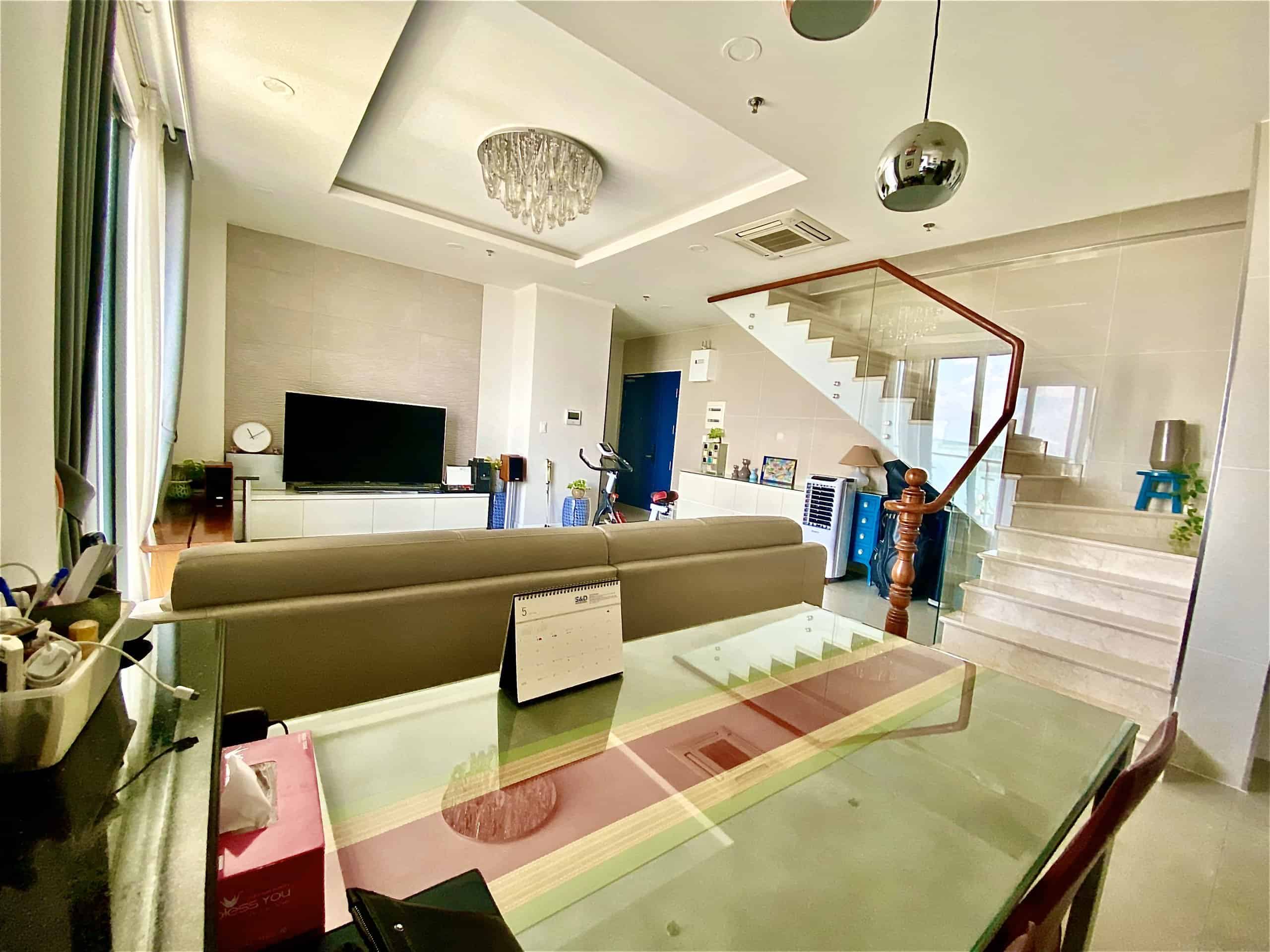 Rare Elegant Penthouse Masteri Thao Dien For Rent