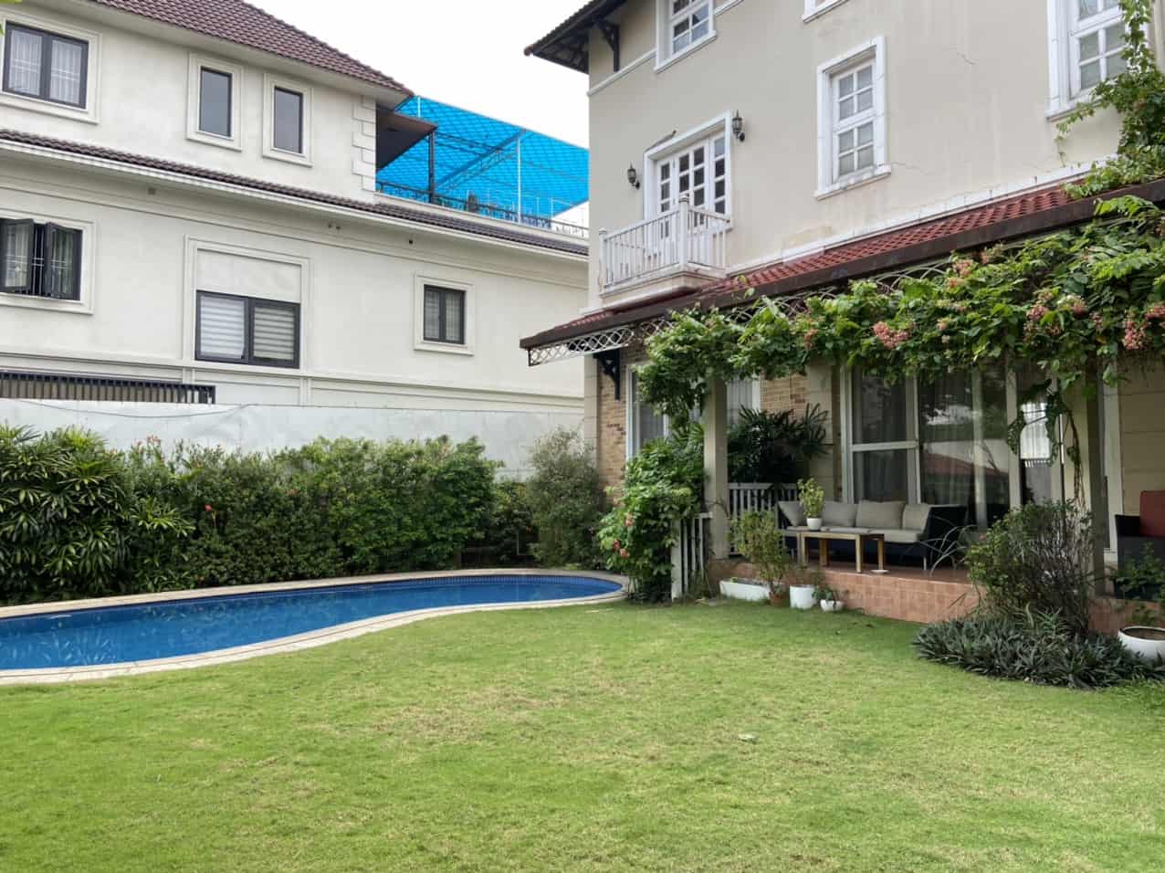 Nguyen Van Huong Compound Spacious Villa For Rent