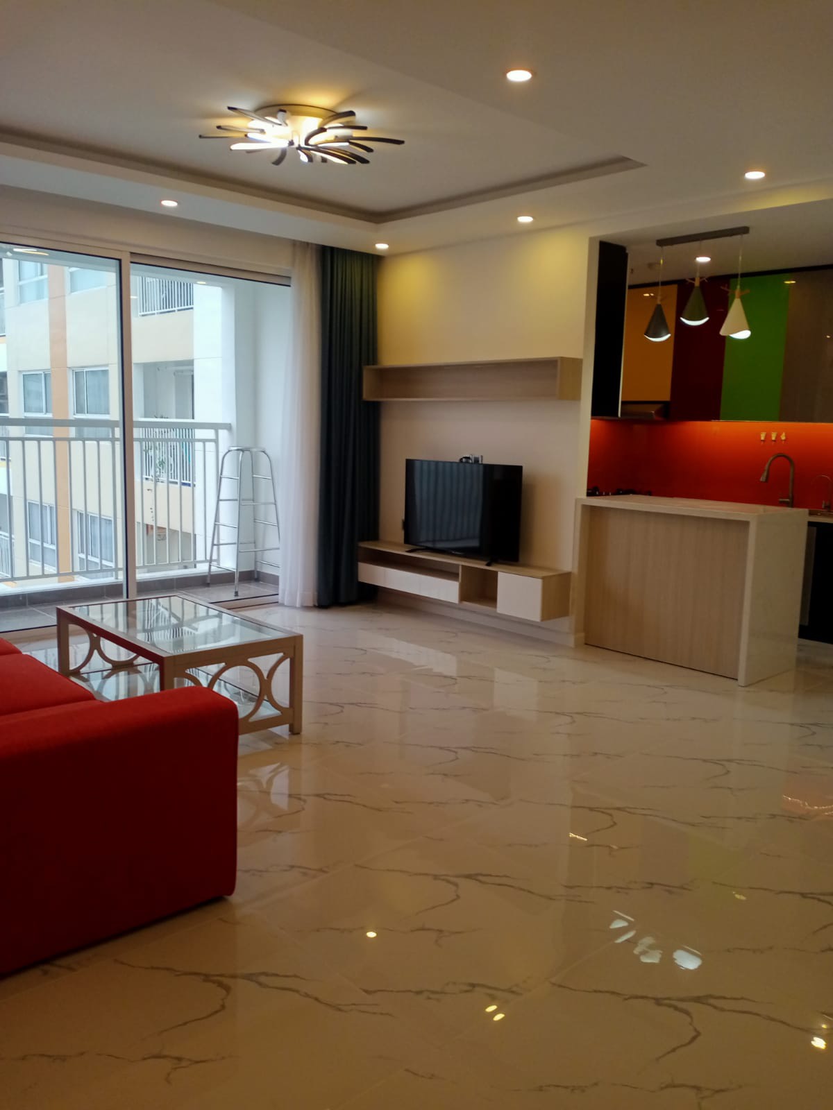 Adorable 03 Bedrooms High Floor In Tropic Garden Dist.2