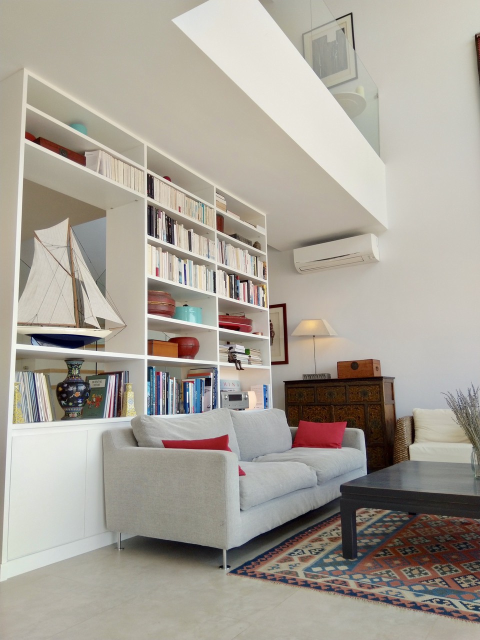 Penthouse Tropic Garden Brilliant And Well Lighted