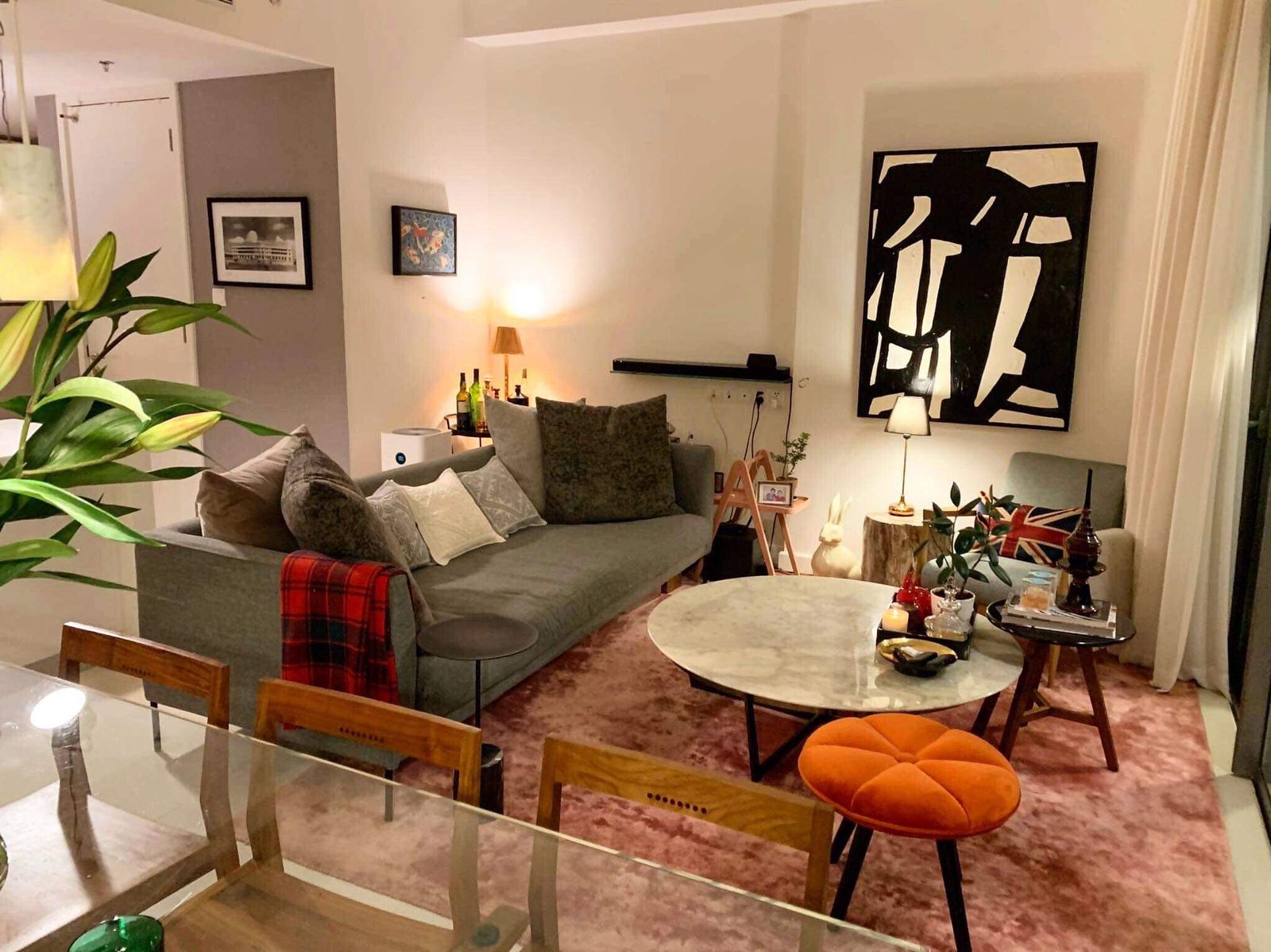 Charming 02 Bedrooms Gateway Thao DIen Aspen Tower