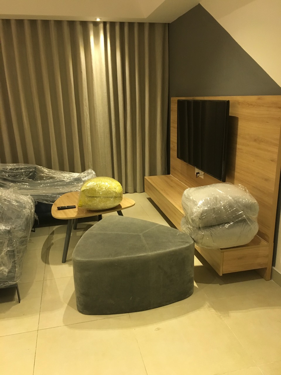 High Floor Awesome Riverview Masteri Thao Dien MD202