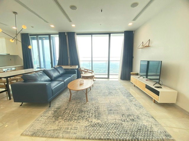 Beautiful 04 Bedrooms Vinhome Golden River For Rent VG345