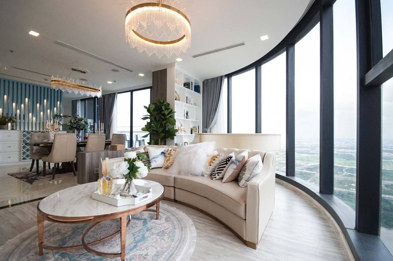 Big Apartment 04 Bedrooms Vinhome Golden River VG326