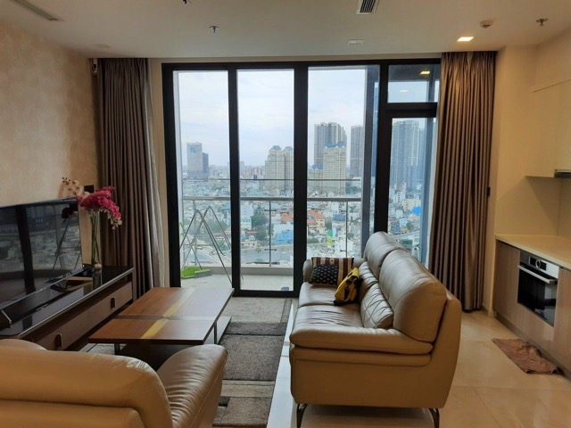 Chic Style 03 Bedrooms Low Floor Unit Vinhome Golden River VG72