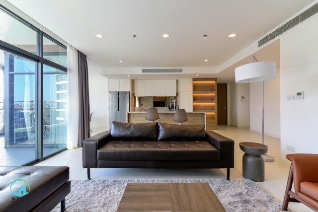 Huge Apartment 03 Bedrooms Furnished In City Garden For Rent