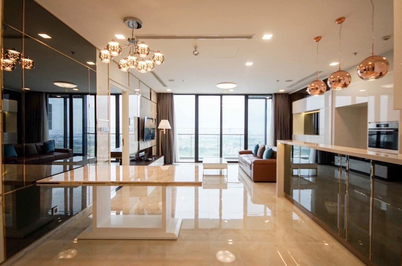 Top Notch 03 Bedrooms Apartment Vinhome Golden River VG977