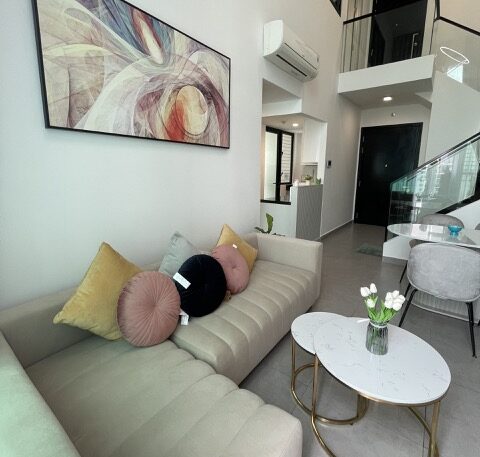 Beautiful Duplex 02 Bedrooms Apartment Feliz En Vista FZ627