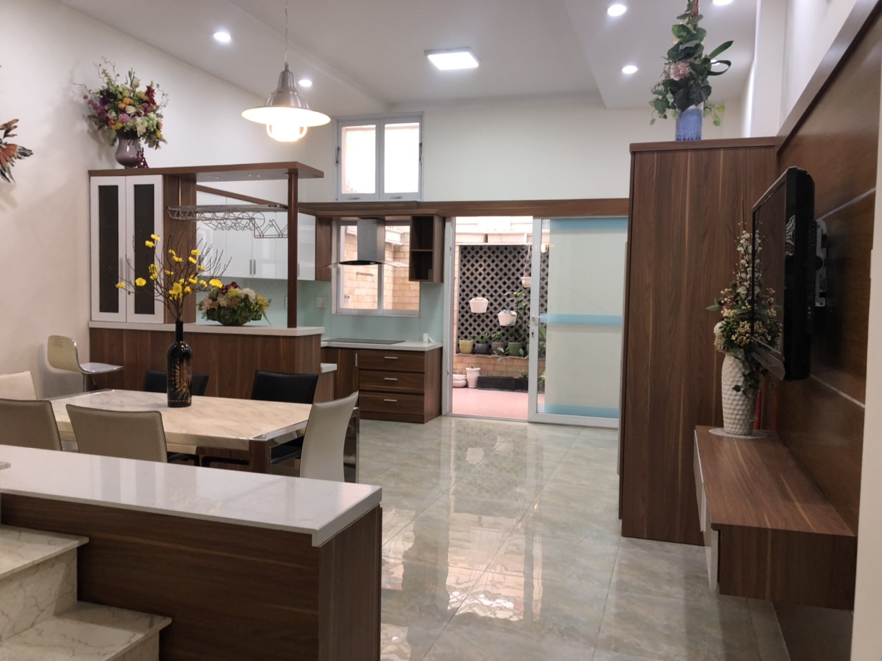 Detached House 04 Bedrooms Furnished For Rent