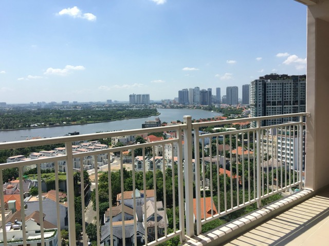 Modern Apartment 3 Bedrooms For Rent In Xii Riverview XI413