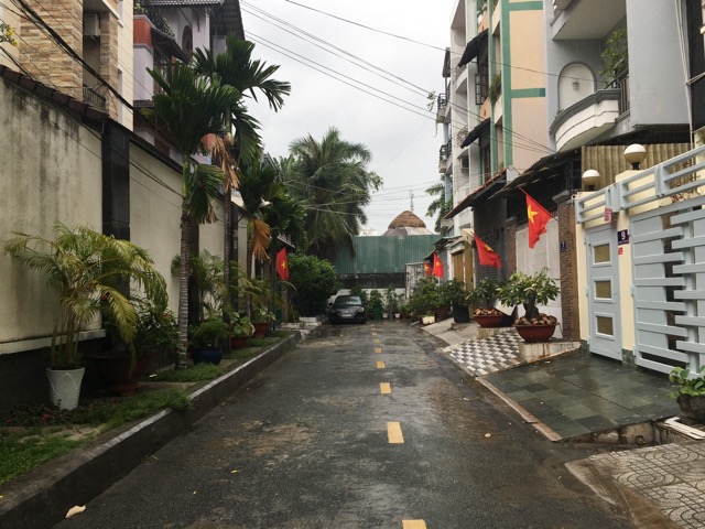 Sizable Cheap Price House In Thao Dien For Rent