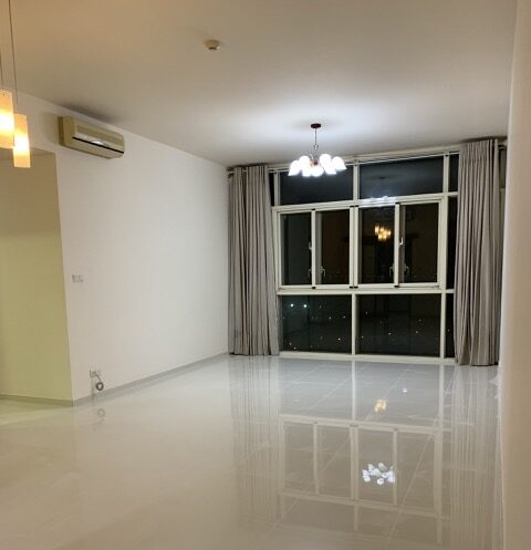 Unfurnished Low Floor 03 Bedrooms Unit Vista An Phu VA240