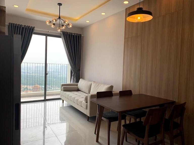 High Floor Furnished 02 Bedrooms Masteri An Phu Unit MA412