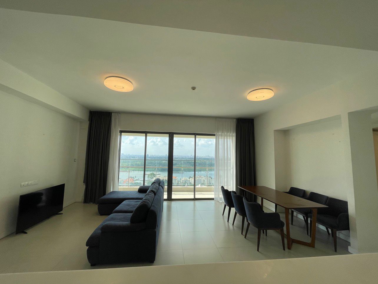 River View 03 Bedrooms Unit In Gateway Thao Dien GW977
