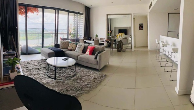 River View 04 Beds High Floor Unit In Gateway Thao Dien GW158