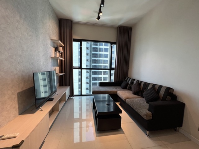 Charming Ascent Thao Dien 02 Bedrooms Apartment For Rent AS27
