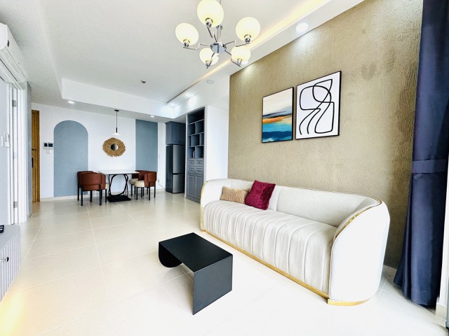 High Floor 02 Beds Apartment Masteri Thao Dien For Rent MD782