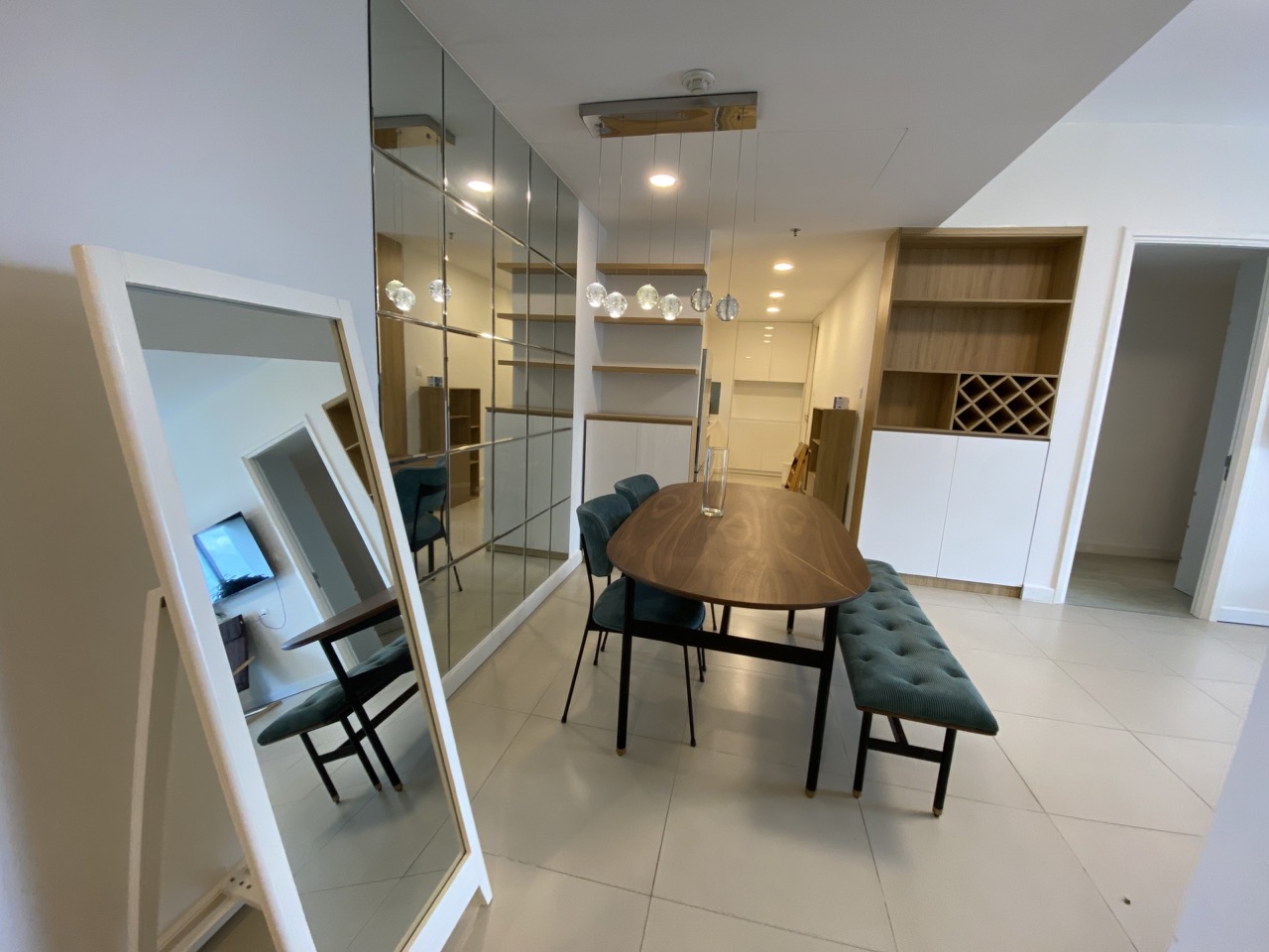 Maldison Gateway Thao Dien GW575 02 Bedrooms Unit