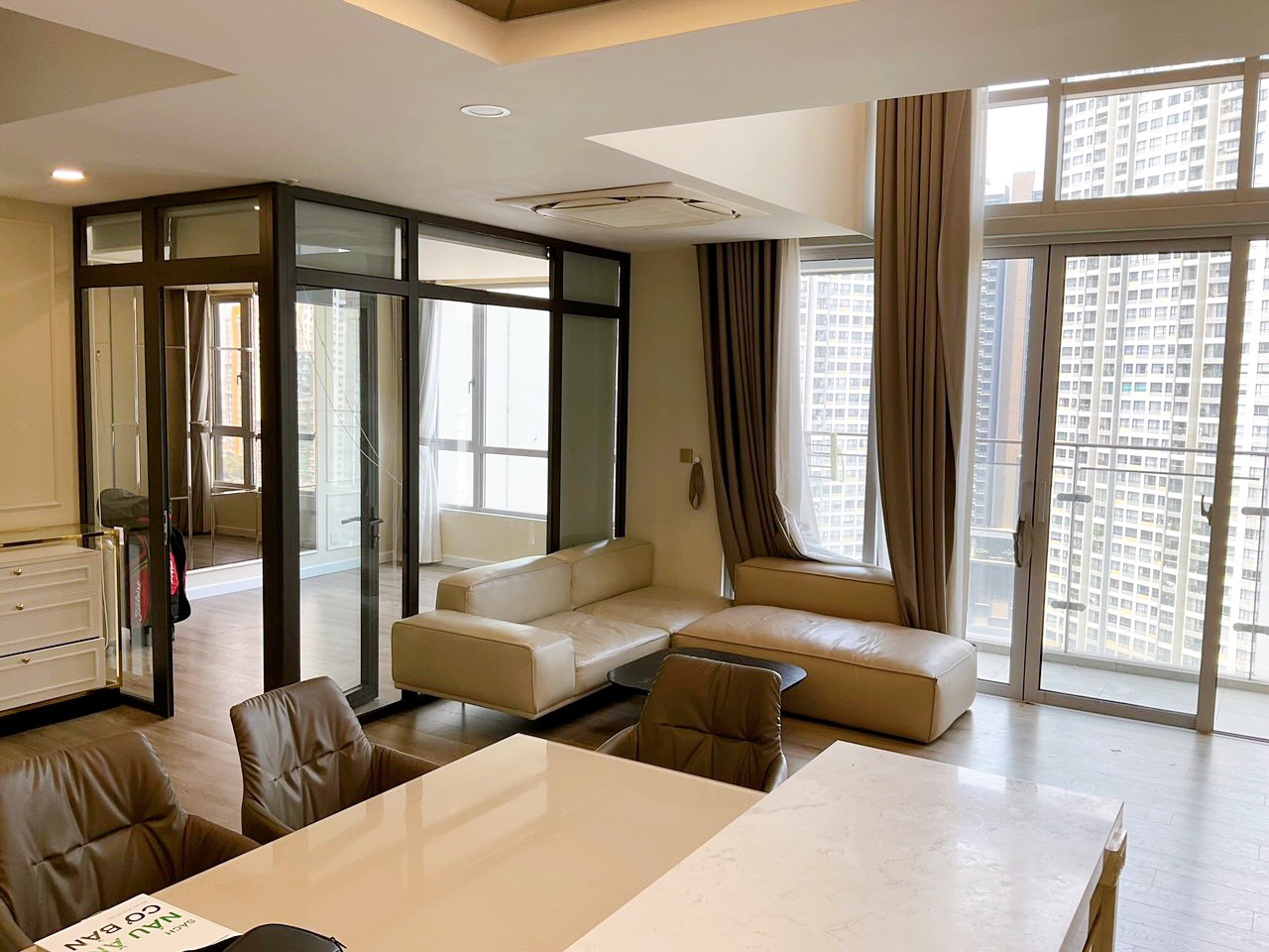 Newly Renovated And Converted From 03 Into 01 Bedrooms Unit