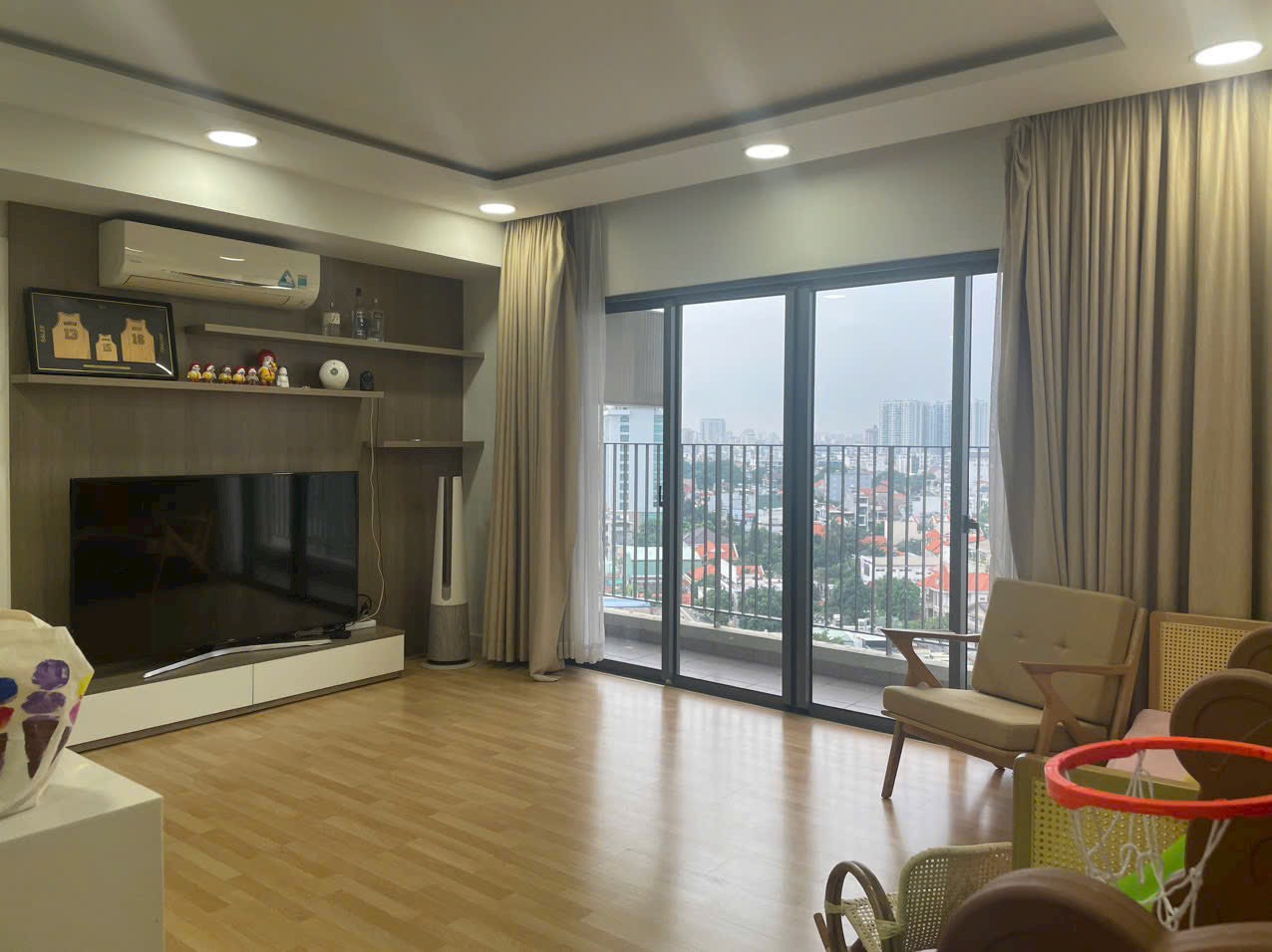 MTD227 Masteri Thao Dien Converted 03 Bedrooms Unit