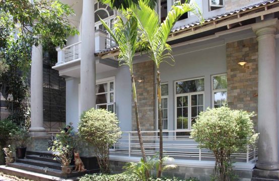 Bright And Pleasant 5 Bedrooms House With Private Pool In Thao Dien