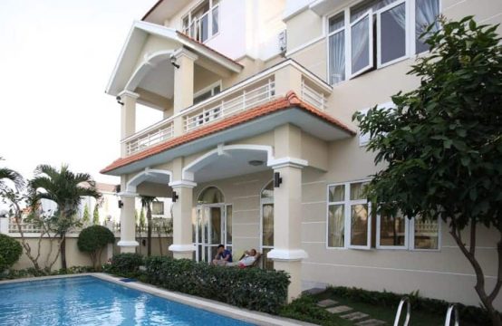 Partly Furnished 5 Bedrooms Villa For Rent Near BIS