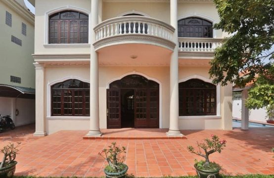 Well-Appointed 4 Bedrooms Colonial Style Villa In Thao Dien For Rent