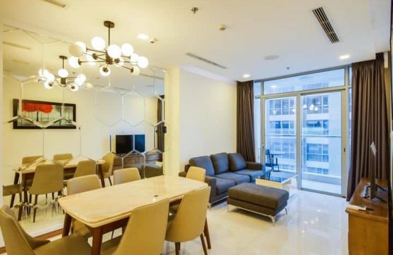 Park 6 Vinhome High-Floor Apartment For Rent