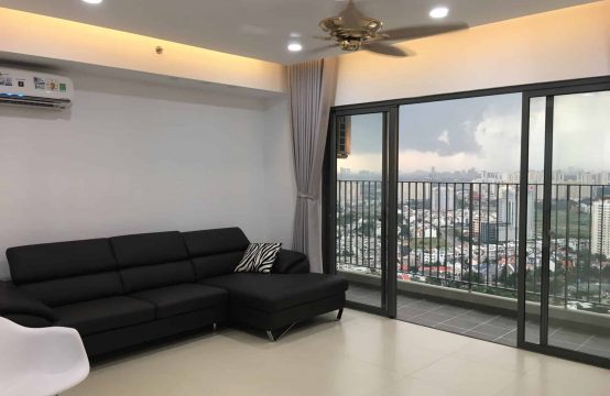 High floor 3 Bedrooms Masteri Thao Dien For Rent