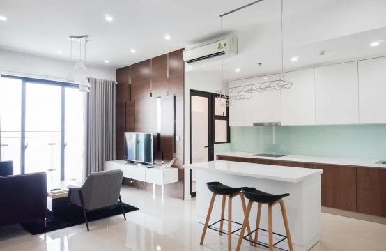 Fascinating Condo WIth Sunny Clean Area 2