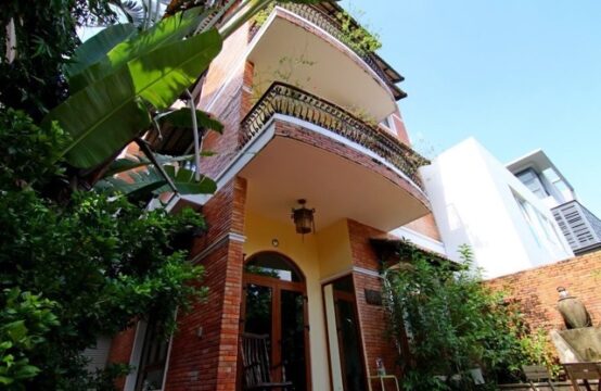 House Unfurnished In Eden Compound Thao Dien For Rent HS29 7